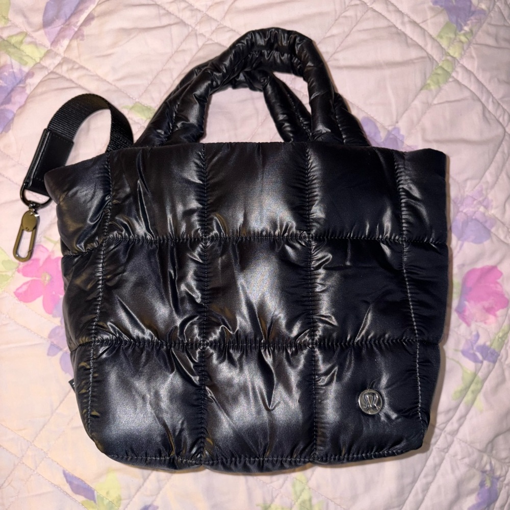 Lululemon Puff 5L Bag